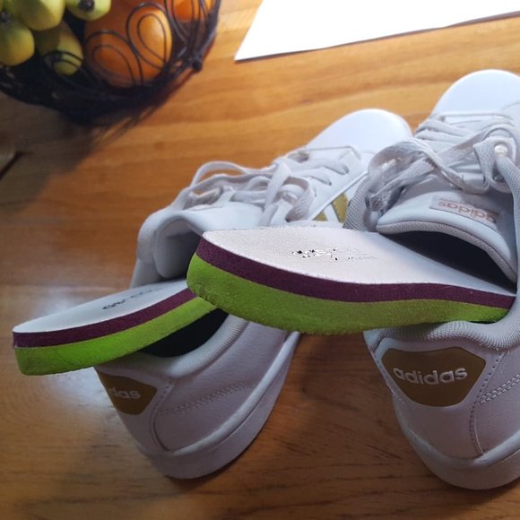 ADIDAS sneakers women's size 8 - Picture 5 of 6